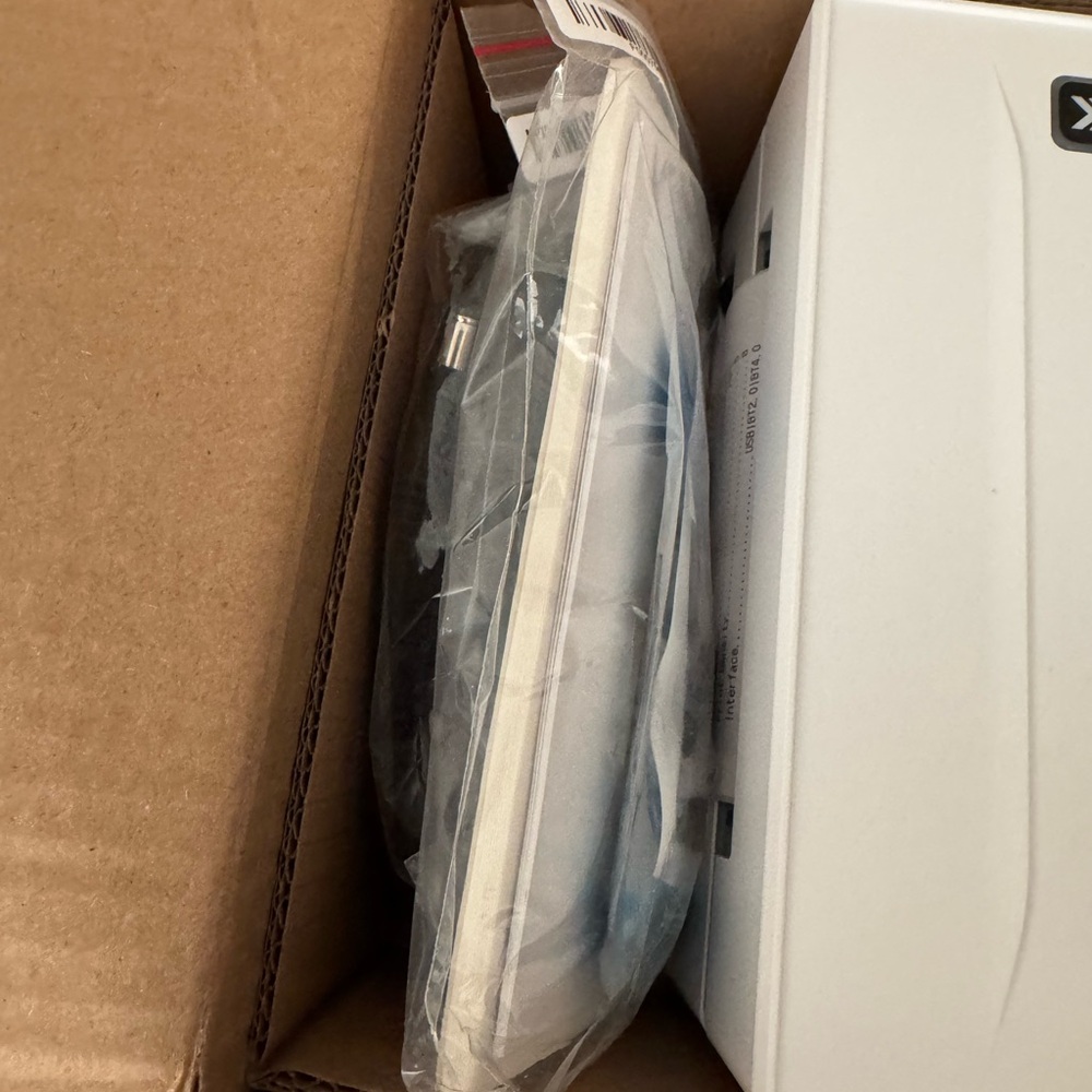 COPY - Label Printer - Picture 2 of 3